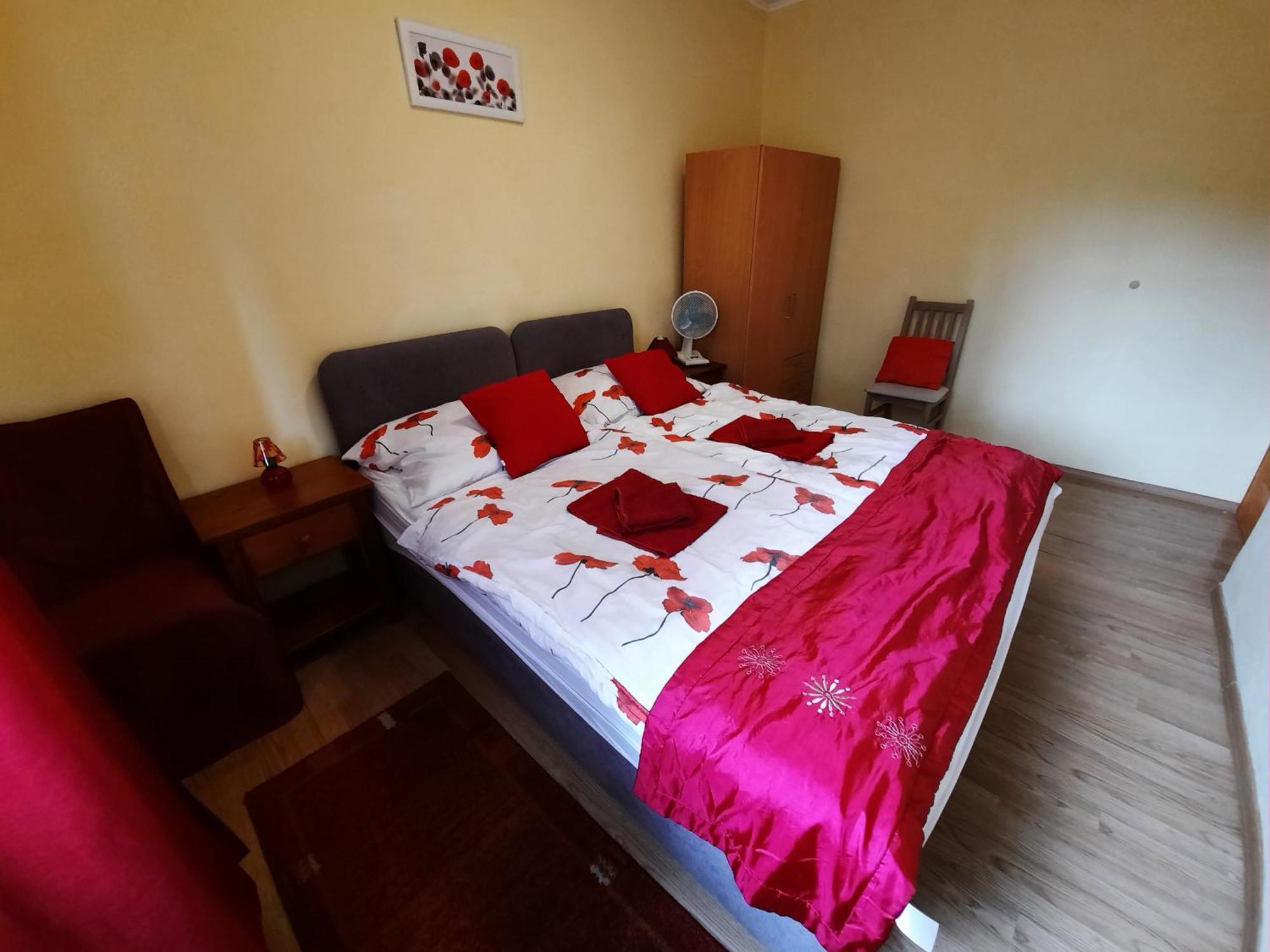 Kis Rigó vendégház Salgótarján Exterior foto