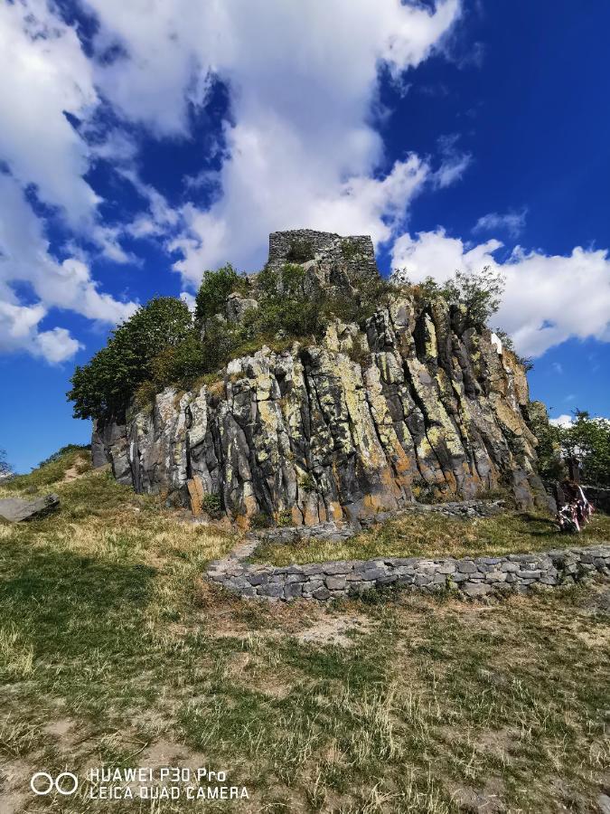 Kis Rigó vendégház Salgótarján Exterior foto
